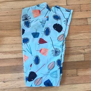 Woman’s OS leggings